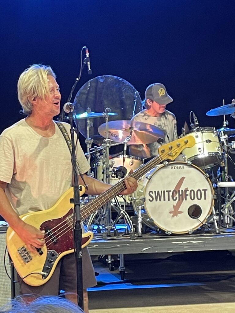 Rhythm base and drum 